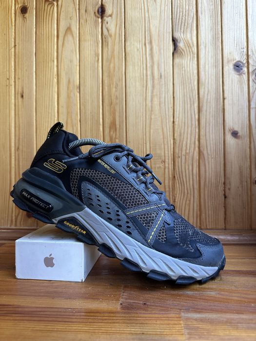 Кроссовки skechers max protect