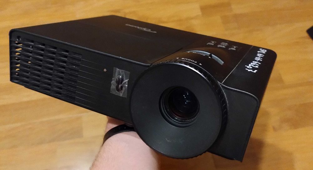 Projektor Optoma CN1839