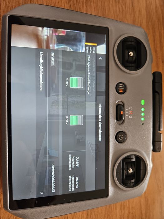 DJI Mini 4 Pro Fly More Combo RC 2 – DJI Care – jak nowy