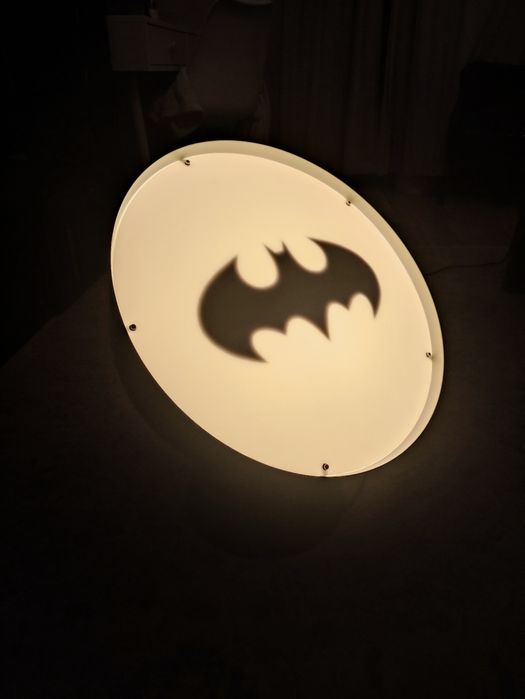 IKEA PS 2017 lampa podłogowa Ola Wihlborg Batman