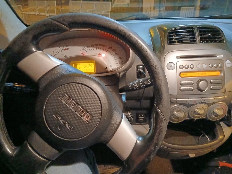 Daihatsu Sirion II   1.3i  16V 91KM 2008r.