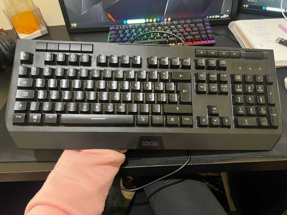 Teclado gaming Krom