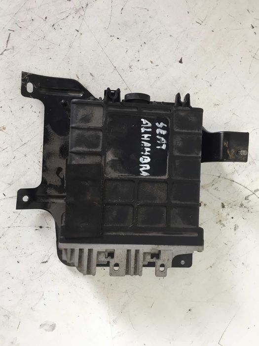 Seat Alhambra Galaxy Sharan 1.9 TDI Sterownik Komputer Silnika