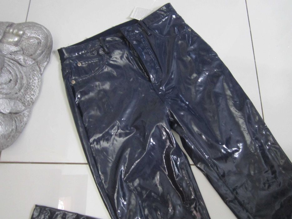 PULL & bear lakierowane rurki spodnie granatowe S-M