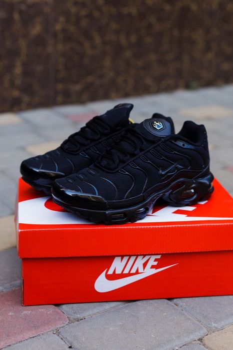 Кросівки Кроссовки Nike Air Max TN Black Чорний Чёрный Кросовки демісезон
