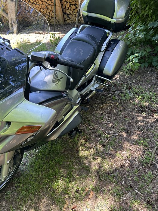 Honda ST1300  Paneuropan