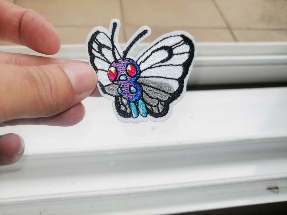 Lote de 16 Remendos / Patches Pokemon