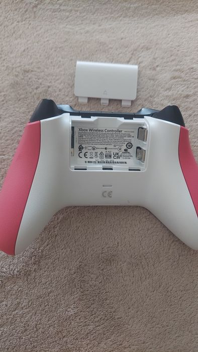 Pad MICROSOFT Xbox one/series/PC różowy