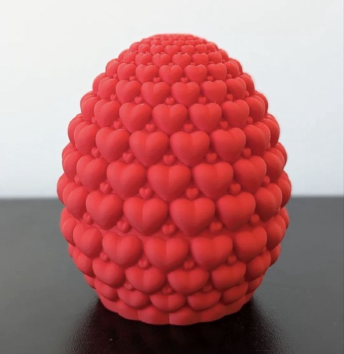 Скринька “Яйце дракона” з сердечками / подарунок