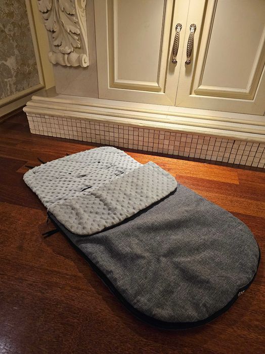 Śpiworek do fotelika/nosidełka lub wózka