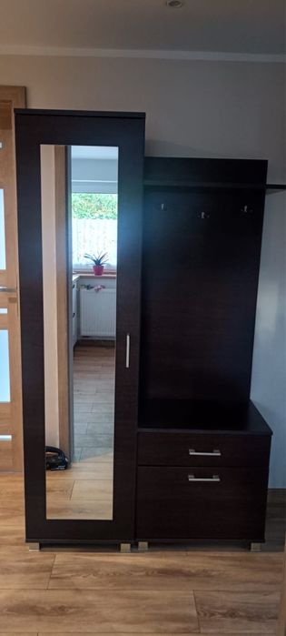 Szafa na kurtki z szafka na buty