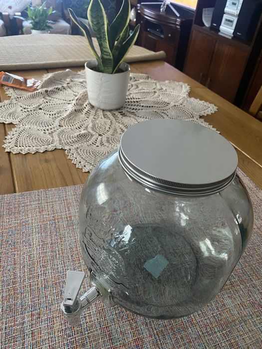 Barrica / boião  (beverage) com torneira para eventos