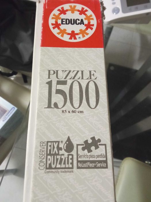 Vendo puzzle de 1500 peças da educa em bom estado