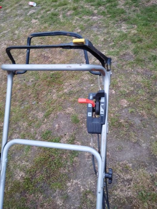 2 kosiarki spalinowe Honda HRB 536 C