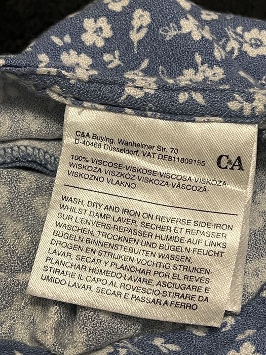 Спідниця міді з розрізом