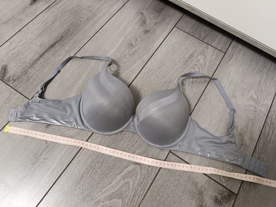 Ліфчик бюстгалтер 34/75/D Victoria's Secret