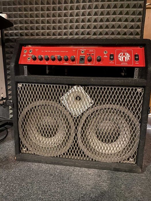 wzmacniacz basowy SWR Red Head