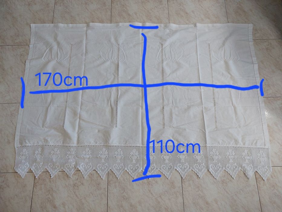 Conjunto 3 cortinas linho e crochet