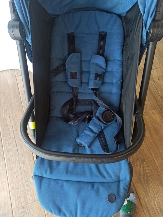 Прогулянкова коляска Cybex Eezy S Plus 2 navy blue