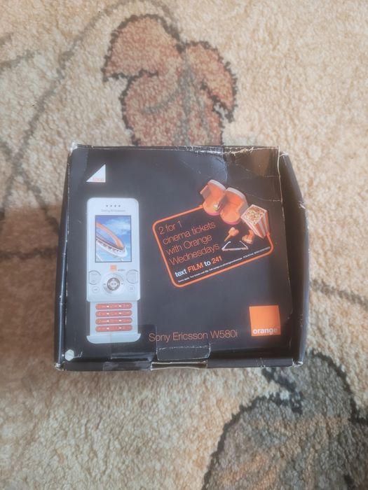 Telefon sony ericsson w580i różowy nie używany