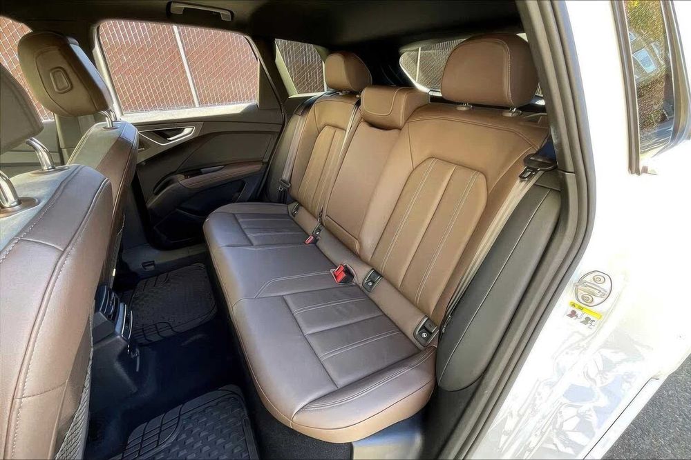 Audi Q4 e-tron quattro Prestige      2023