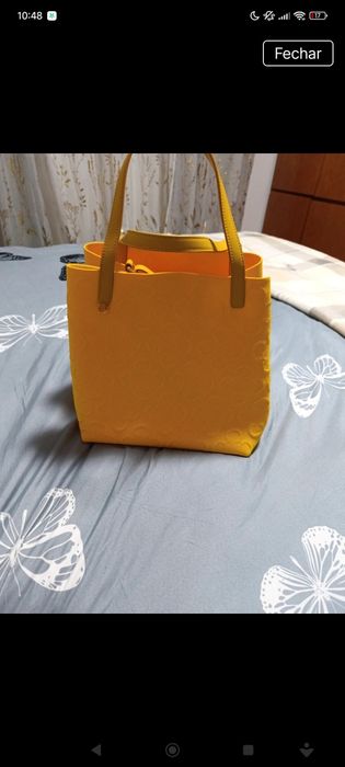 Vendo roupa usada preços baixos