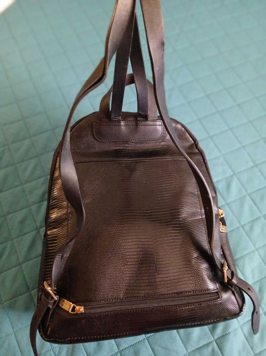 Mochila Parfois preta como nova