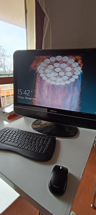 LCD TV e monitor 22 polegadas ASUS 22T1E