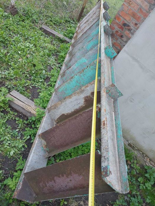 Металевий марш/ металеві сходи