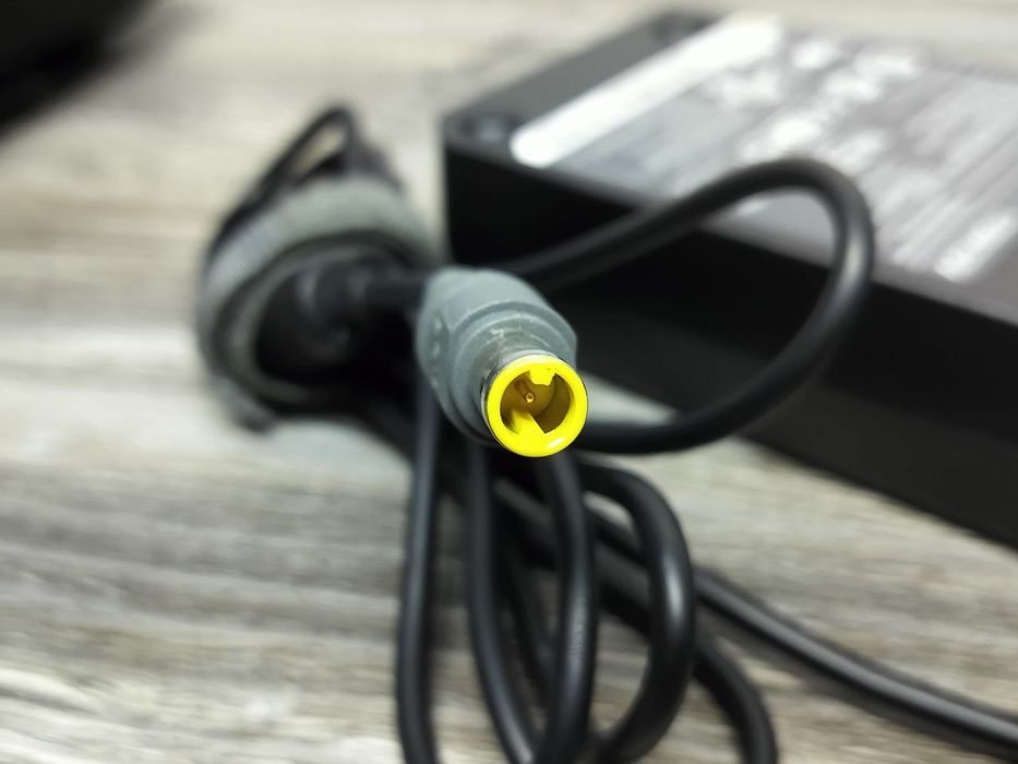 Блок живлення LENOVO 7.9*5.5mm 20V 65W / 90W / 170W зарядка ОРИГІНАЛ