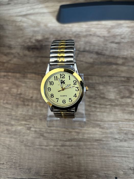 Srebrno-złoty zegarek damski na gumce