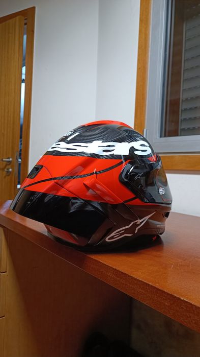 Alpinestars R10, hjc Rpha 1, Scorpion