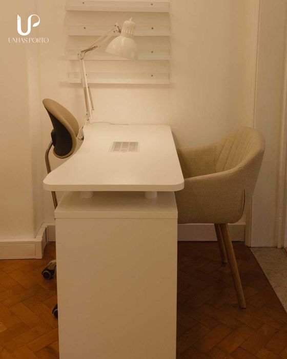 Posto de manicure para alugar — Baixa do Porto — 150€/mês