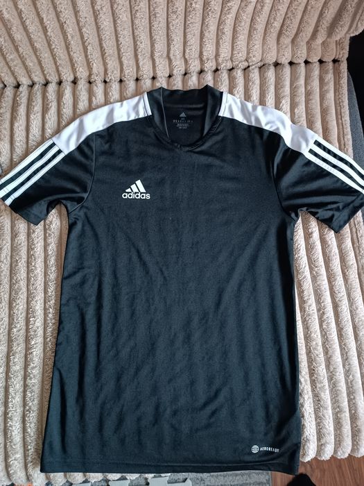 Sprzedam czarną koszulkę Adidas