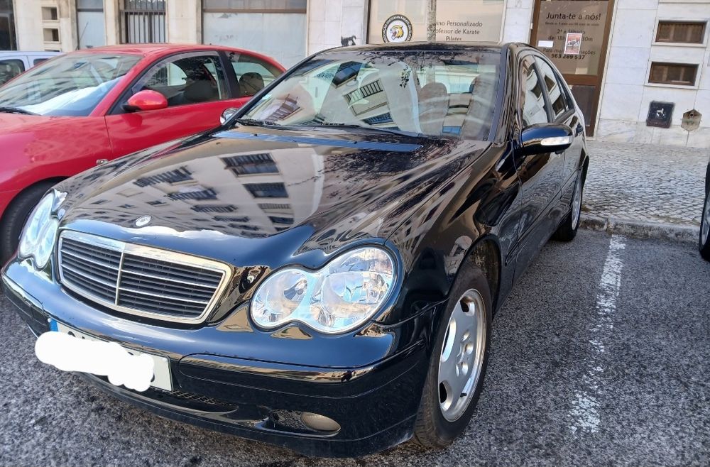 MERCEDES C200CDI de 2003 vendo ou troco