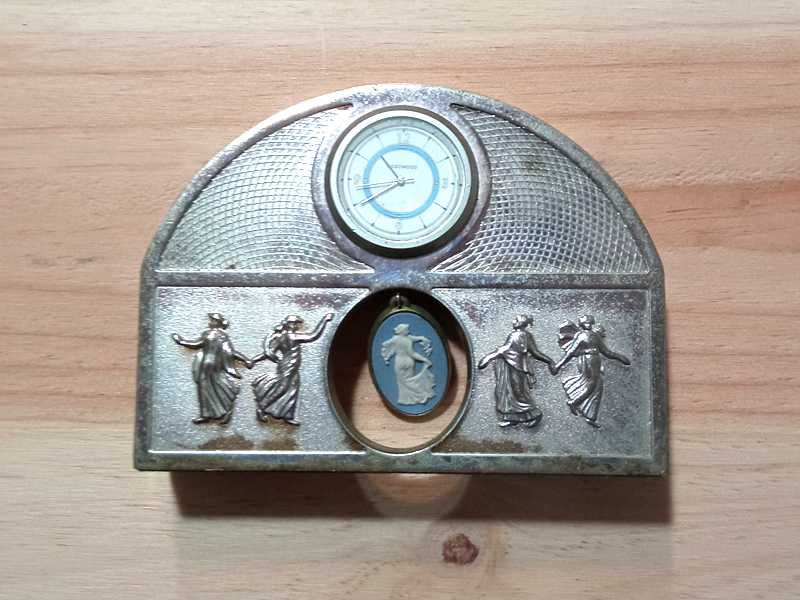 Relógio Quartz de Mesa Wedgwood Jasperware