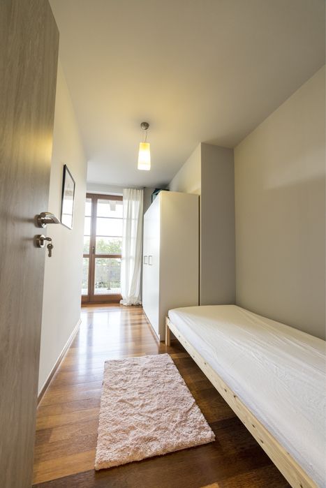 Pokój z balkonem przy Biprostalu, blisko AP, UKEN, AGH, PK (architektura)