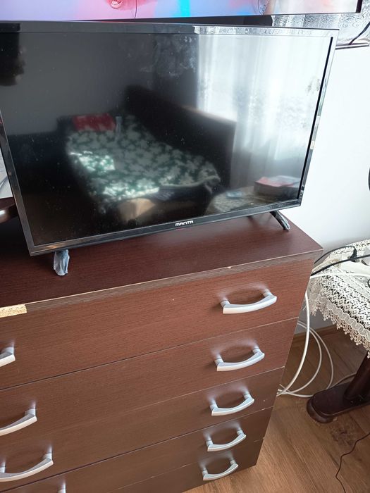 Telewizor manta.
