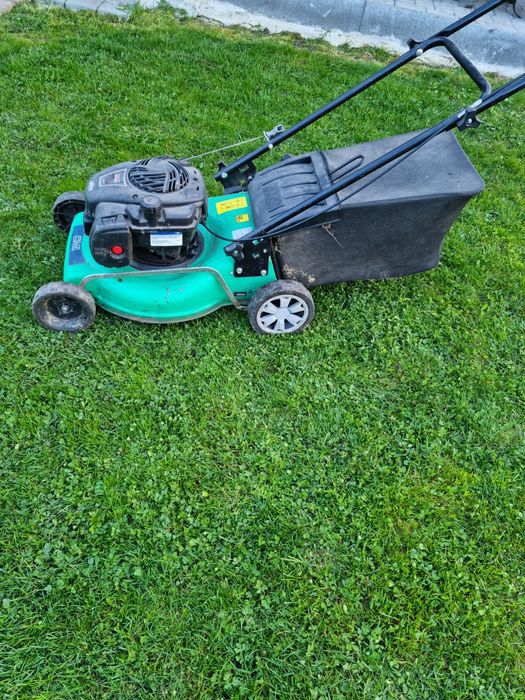 Газонокосілка бензинова