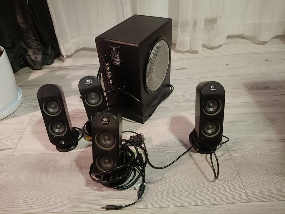 Logitech Subufer i 4 głośniki X-530, idealne na  działkę, domek