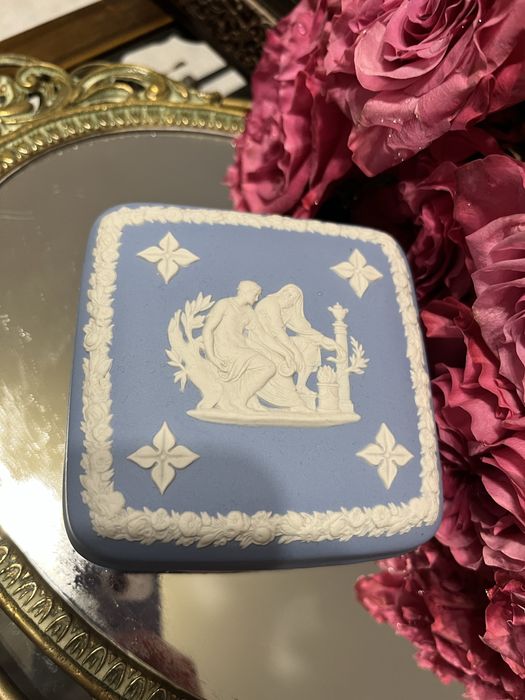 Wedgwood Скринька для прикрас