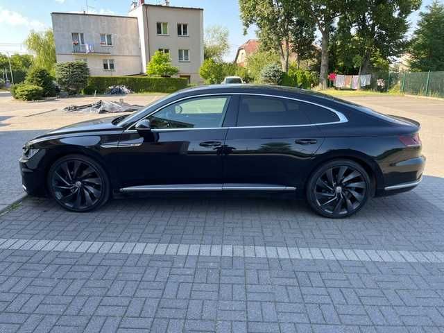 sprzedam samochód marki  VW ARTEON R Line  2,0 TDI