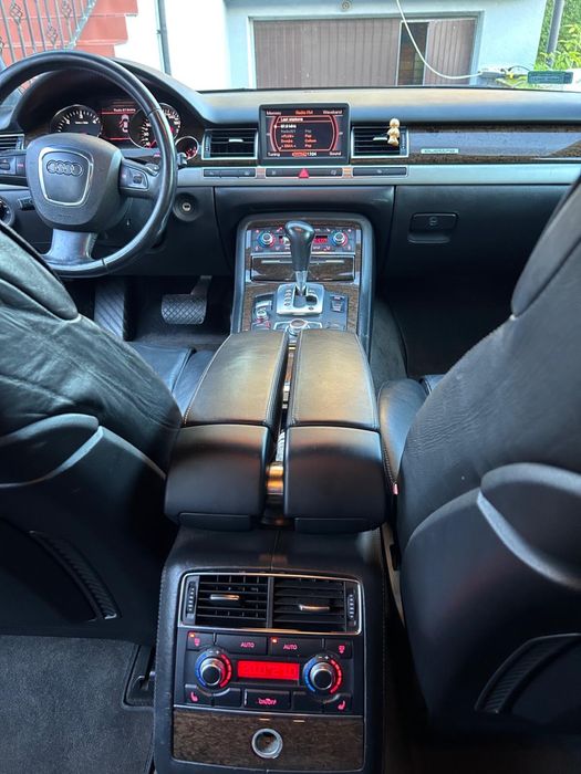Audi A8  D3   4.2TDI