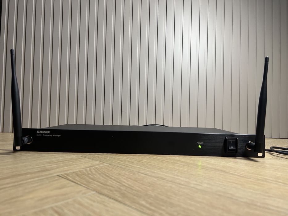 Menedżer częstotliwości bezprzewodowych Shure GLXD+ 2.4 5.8 frequency