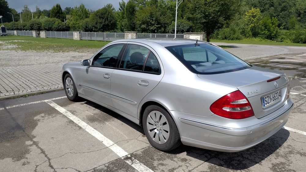 Mercedes w211 e240. Niski przebieg.  Zadbany