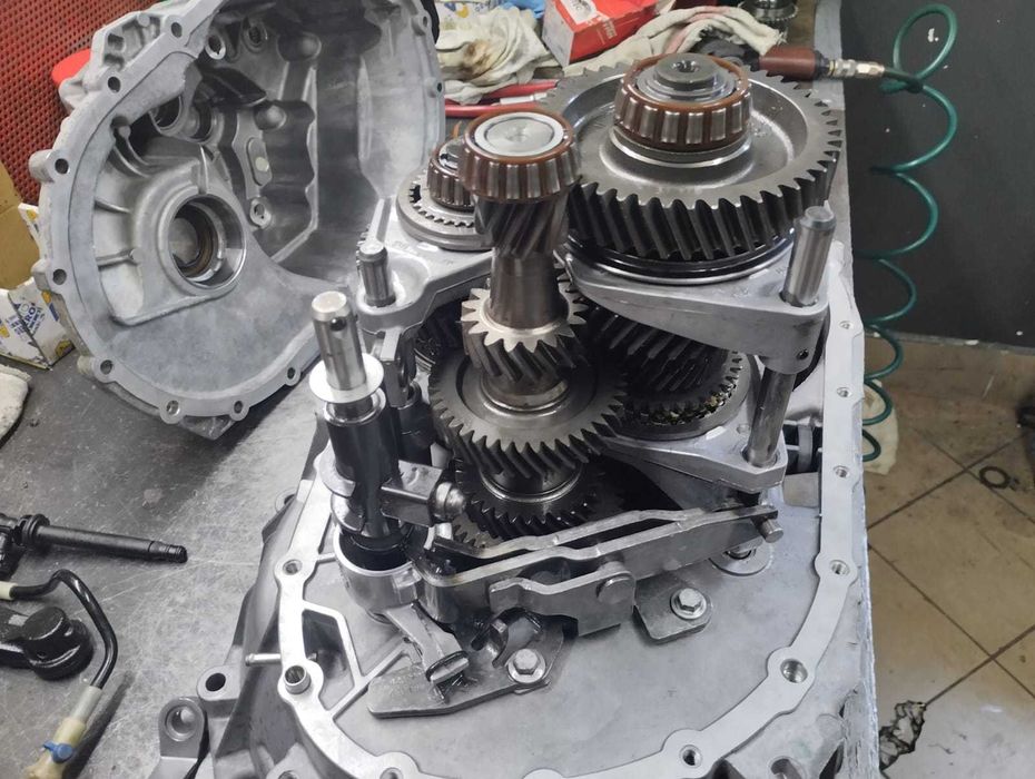 Skrzynia biegów Master 2,2 2,5 2,3 DCI pk6 pk5 pf6 25 lat doświadczeni