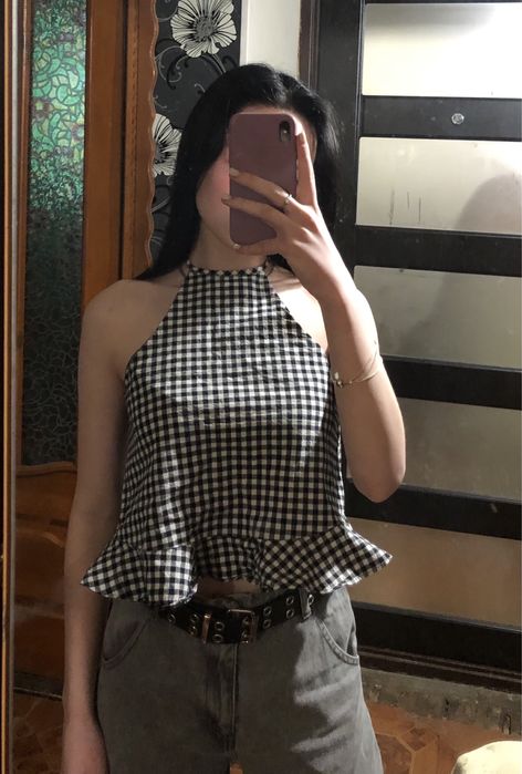 Топ клетчатый.