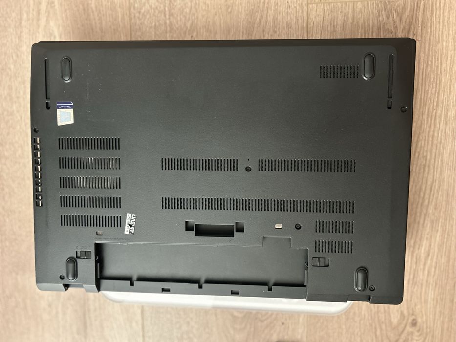 Ноутбук Lenovo ThinkPad T570 (на запчастини)