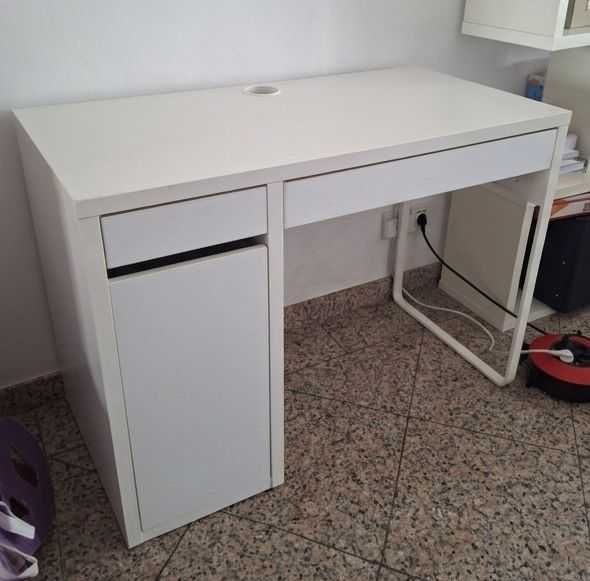 Secretária IKEA micke branca