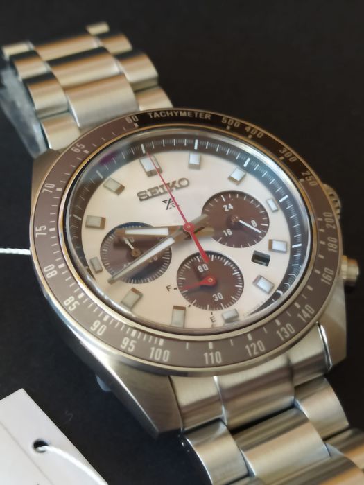*NOVO* Seiko Solar "Panda" Cronógrafo SSC911P1 SPEEDTIMER (41,5 mm)
